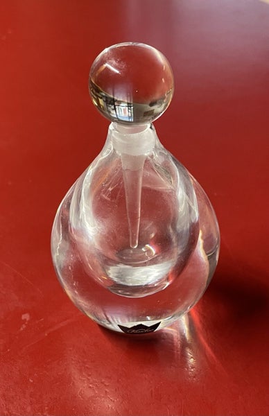 Vintage glass perfume miniature Carousel 1