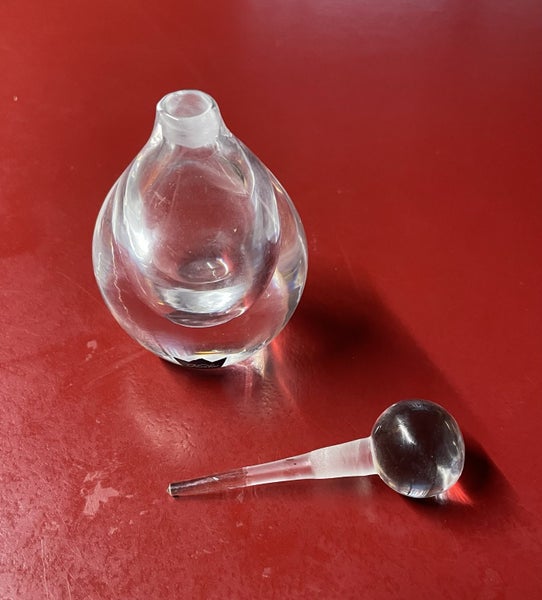 Vintage glass perfume miniature Carousel 2