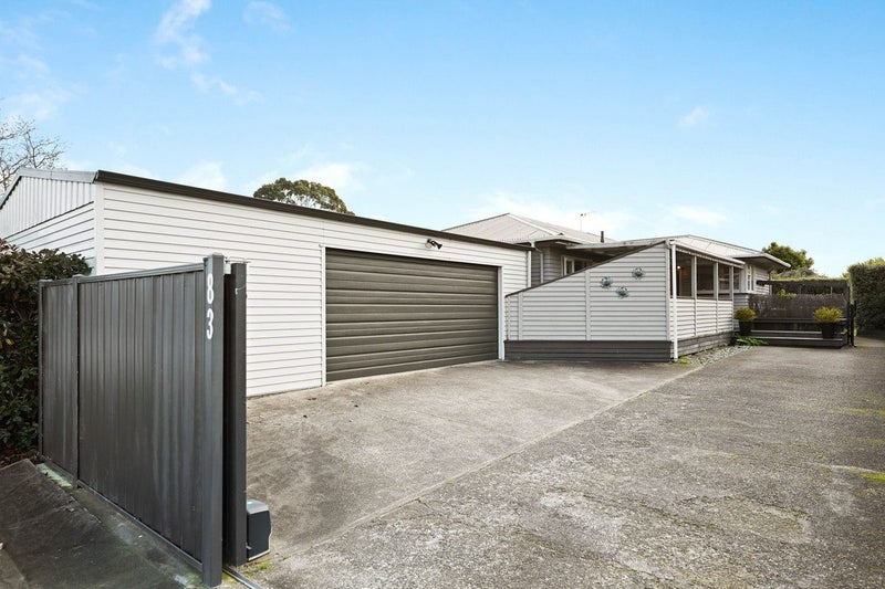 Image 1 of 16