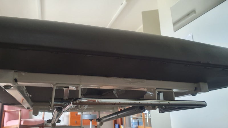 Electric Treatment table62863229675651111