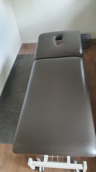 Electric Treatment table628632296756511114