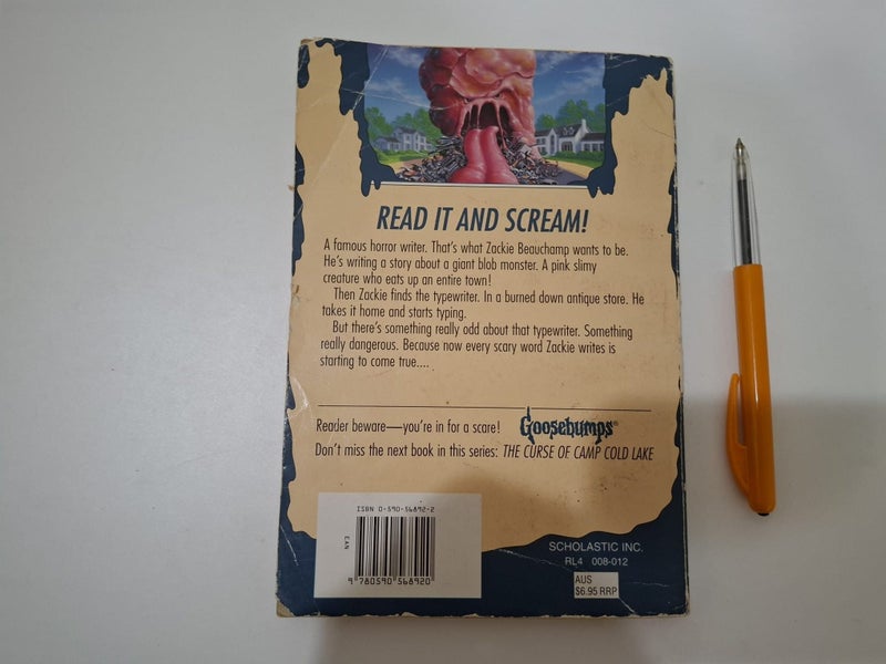 Goosebumps The Blob that ate everyone by R l Stine Carousel 2