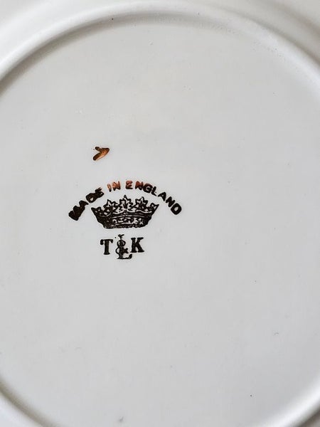 A Small Collection of English Made Chinese Dragon Plates with Gilded Rims. Carousel 9