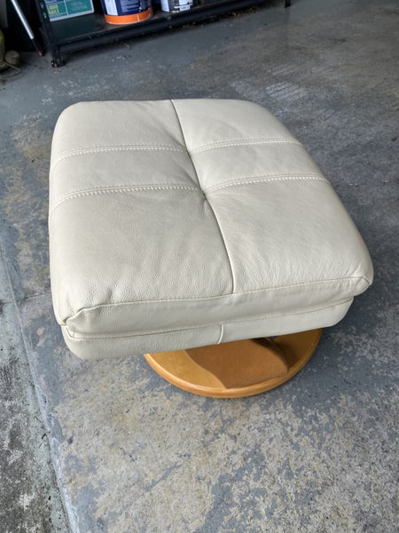 Layboy Chair with table and footstool Carousel 2