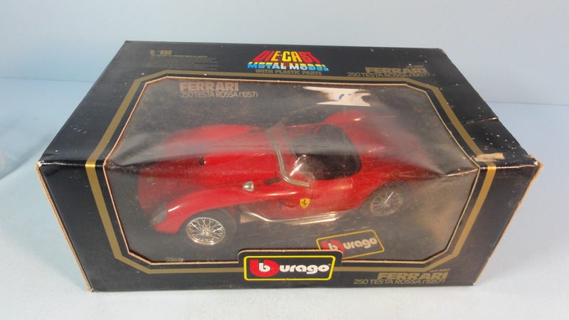 Vintage 1957 Ferrari 250 Testarossa AF ~ Burago 1/18 Carousel 10