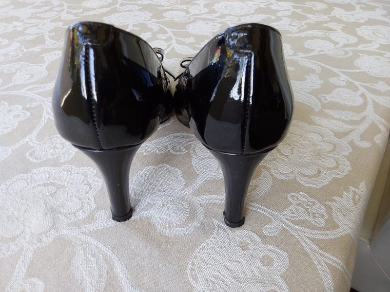Patent Leather Shoes Carousel 3