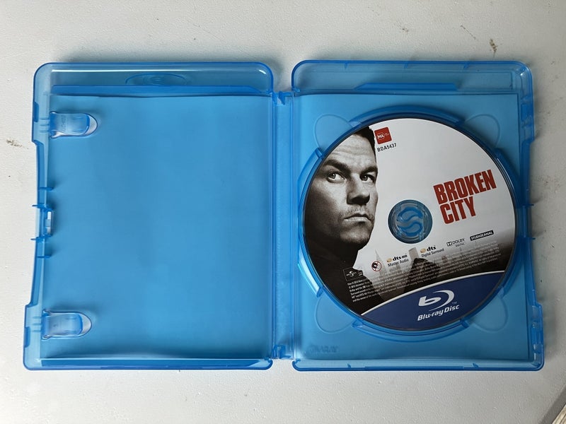 Mark Wahlberg - Broken City (2013) Blu Ray Carousel 2