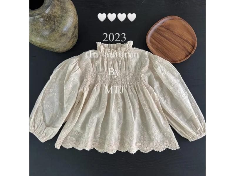 7357-1 Children Shirts Korean Girls Blouses Lace Hollow Floral Baby Girls Tops Carousel 1