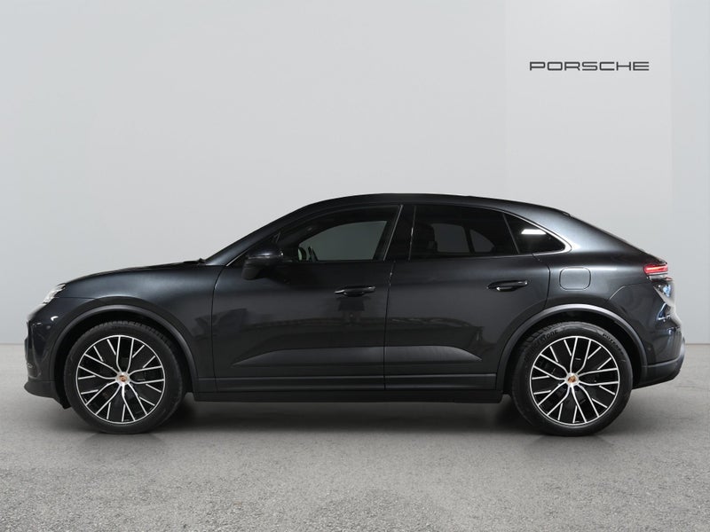2025 Porsche Macan BEV62863257642754114
