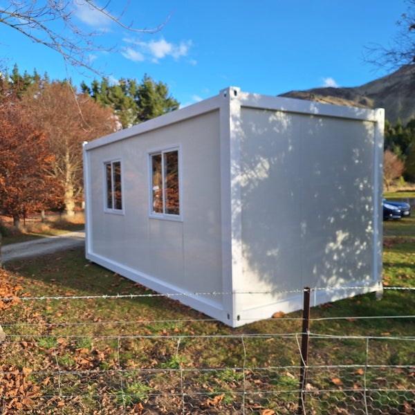 sleep out/studio/storage Carousel 1