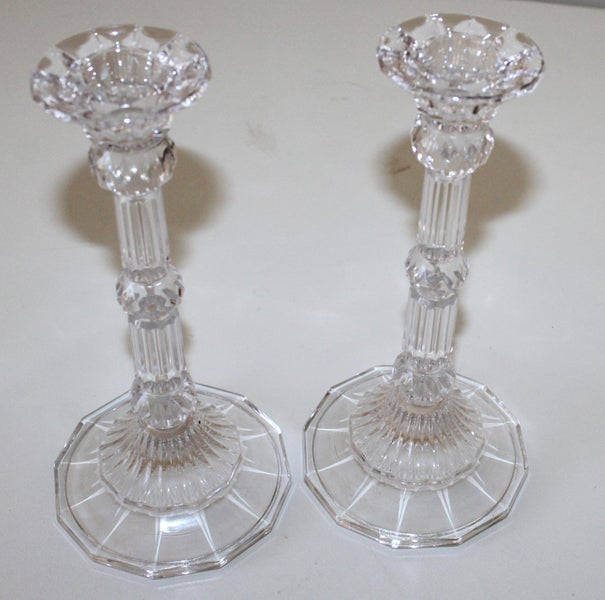 +++ STYLISH (2) GLASS CANDLE STICKS +++628632384609301113