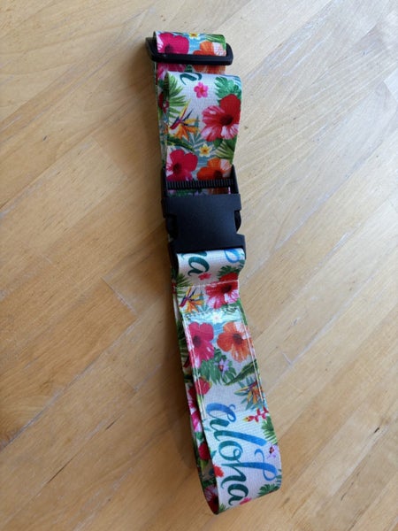 Aloha Suitcase Secure Strap Carousel 2
