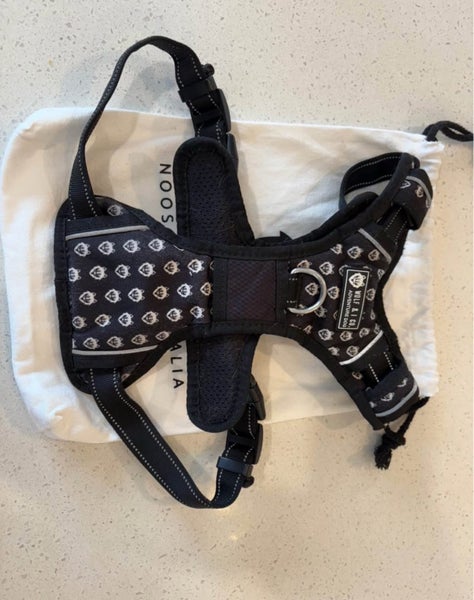 Wolf & Co Dog Harness - Size L Carousel 4