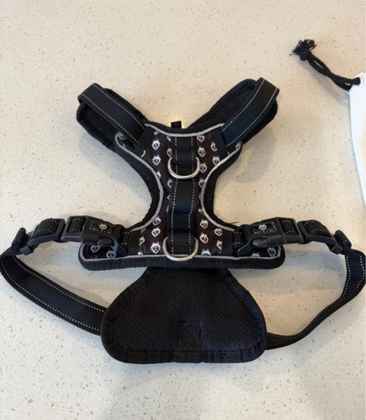 Wolf & Co Dog Harness - Size L Carousel 1
