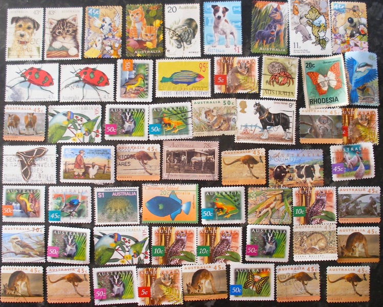 Bulk stamps - $1 reserve - stamps featuring animals Carousel 1