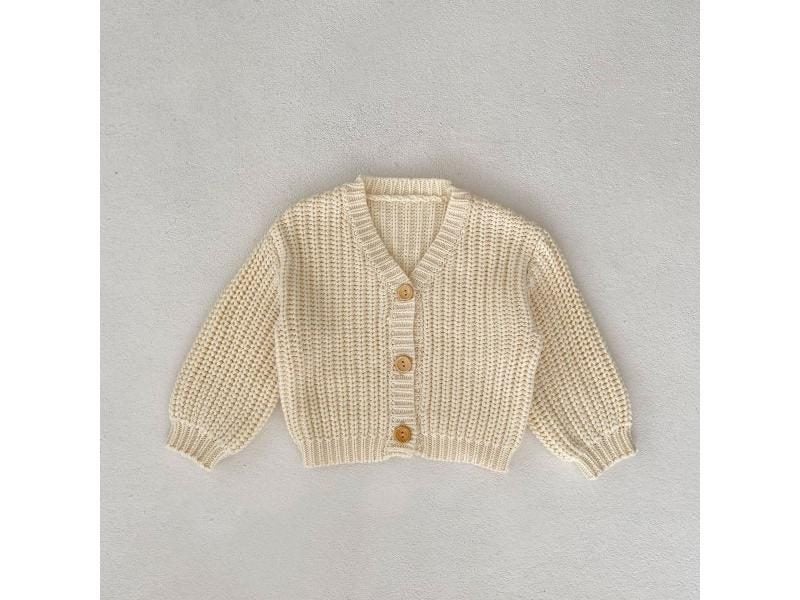 Autumn New Fashion Girl Baby Clothing Thick Needle V-Neck Coat Newborn Long Carousel 1