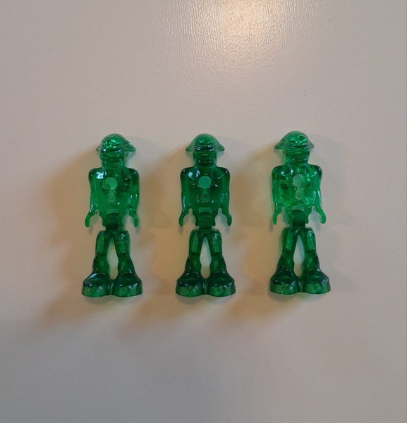 $1 RESERVE THREE LEGO MARS MISSION ALIEN MINIFIGURES Carousel 1