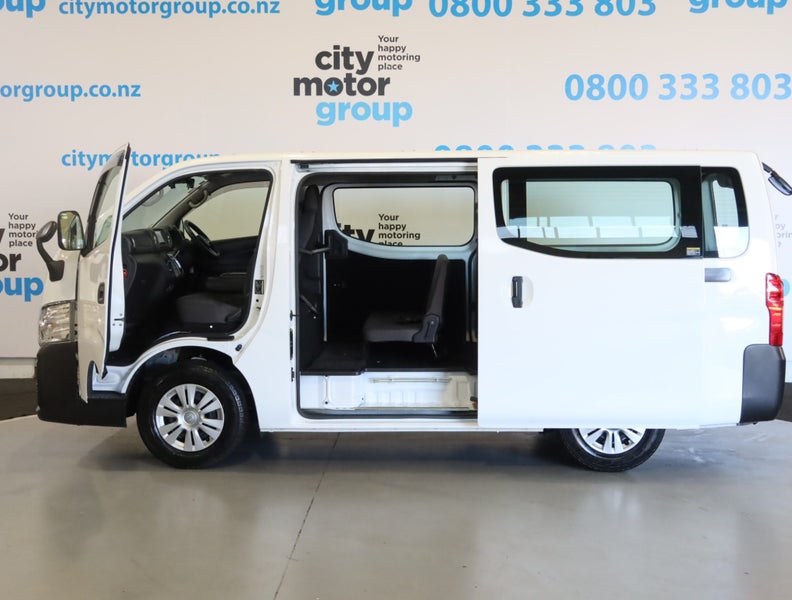 2022 Nissan NV350 2.0*PETROL* LWB* 5 DOOR*62866857976450112