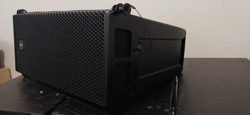 RCF HDL 6 Line Array Speakers (6 units)62854315181187113