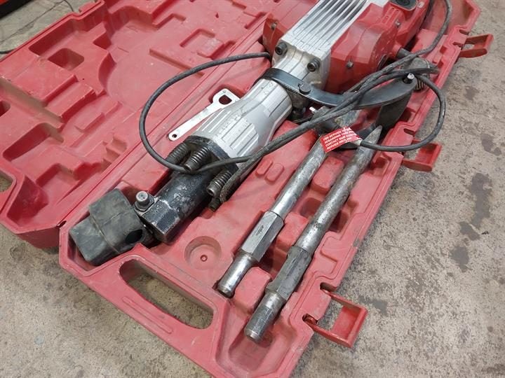 Full Boar Demolition Hammer FBT-1800 Power Tools Carousel 2