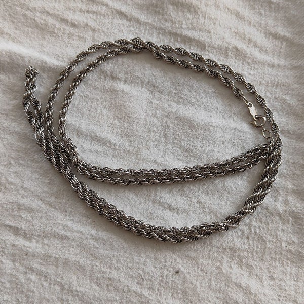 # Vintage Necklace 75cm Carousel 1