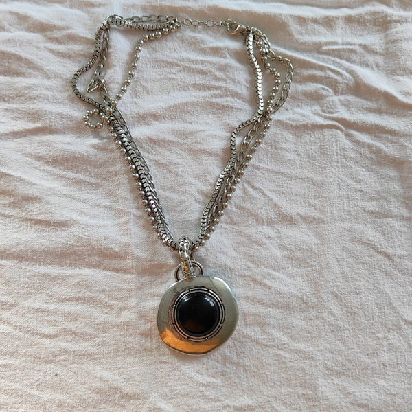# Vintage Necklace 43cm Carousel 1