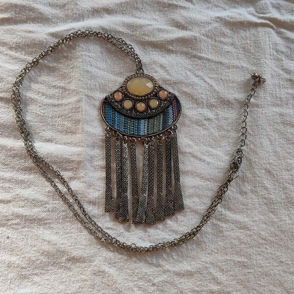 # Vintage Necklace 70cm Carousel 1