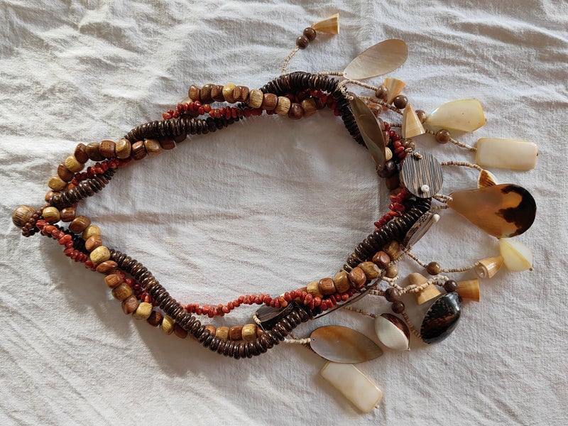 # Vintage Necklace 55cm Carousel 1