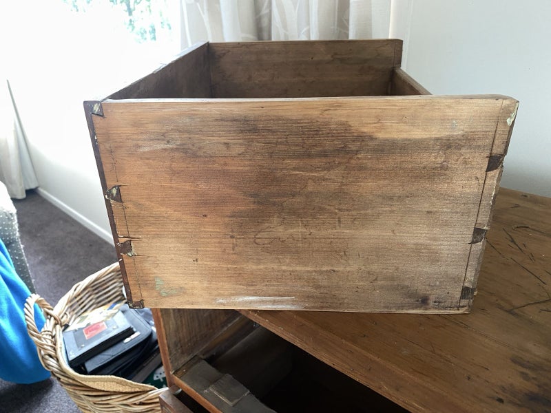 Vintage chest of drawers62864727111683111