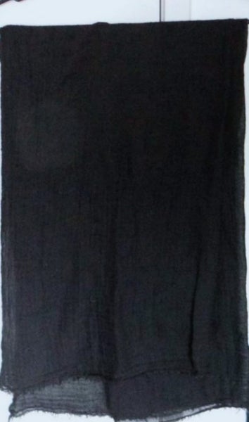 $1NR LOVELY BLACK SCARF Carousel 1