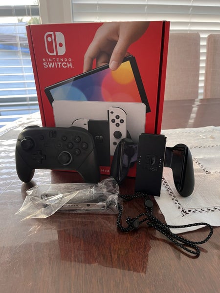 Nintendo Switch OLED (White) Carousel 2