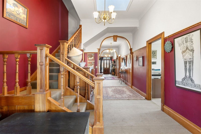 Image 1 of 20