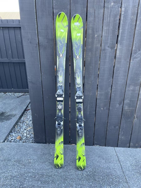 Ski 160cm - great beginner ski62863239797634113