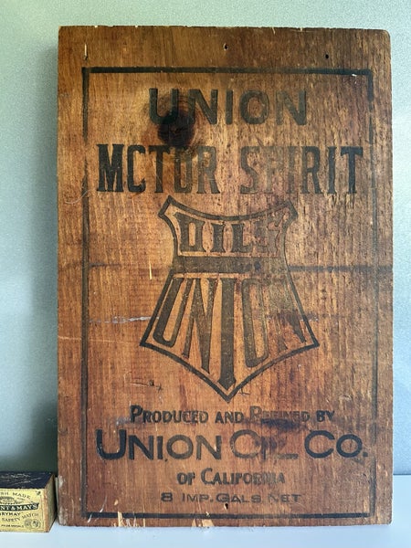 Vintage Union motor spirit crate end Carousel 2