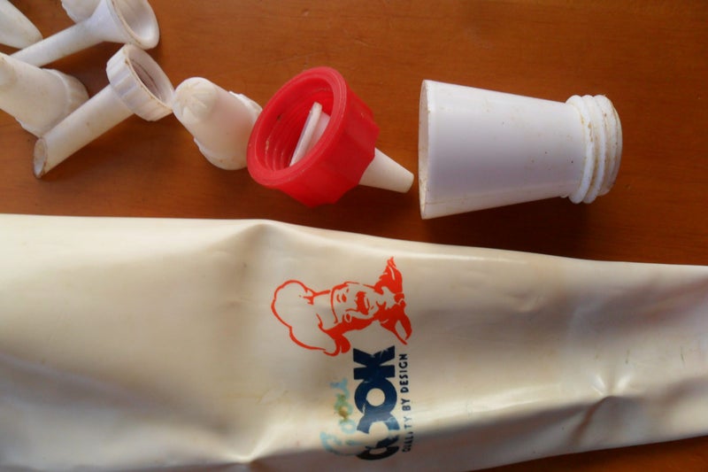 Piping Bag, Nozzles & Candle Holders Carousel 2