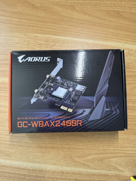Gigabyte Aorus GC-WBAX2400R (AXE2400) Dual-Band WiFi 6E + BT 5.3 PCIe Adapter Carousel 2