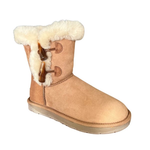 Casey Horn Toggle Sheepskin Short Boots Carousel 2