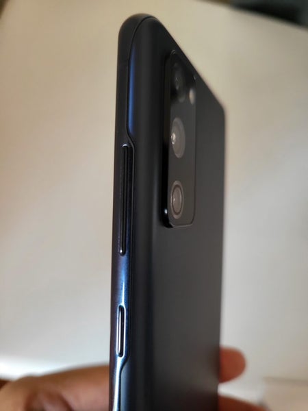 Samsung S20FE63000411649411114
