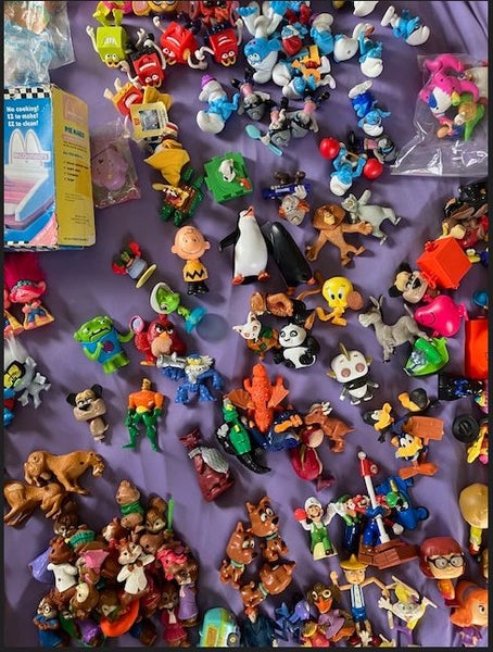 McDonald’s 172 Collectible Toys – Mixed Lot Carousel 1