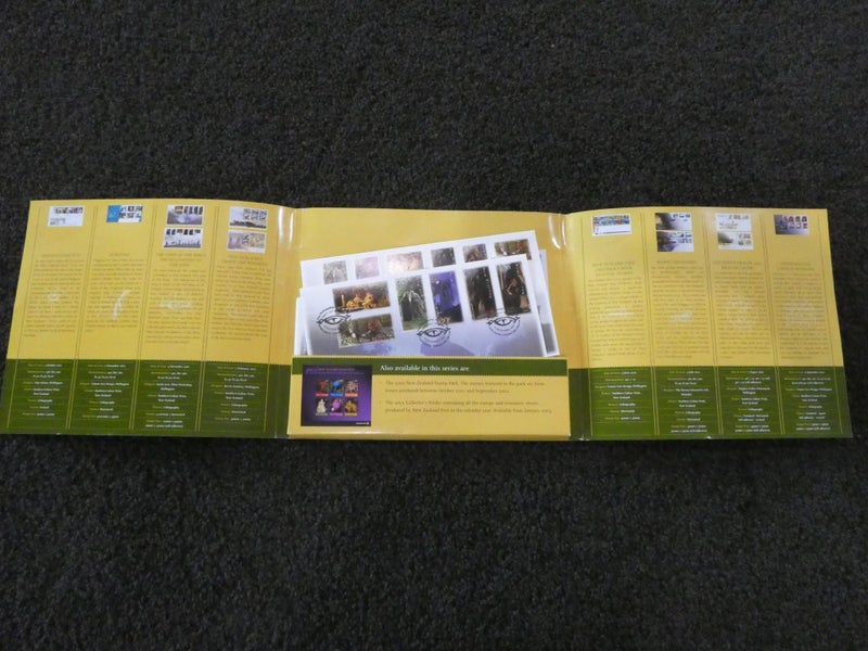 NZ 2002 FDC year Pack-$1res Carousel 2