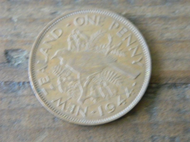1944 New Zealand Penny (E) Carousel 1