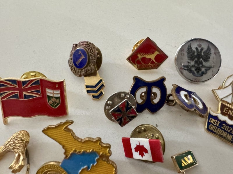 Massive Vintage Badge & Lapel Pin Lot – Lions, Lodges, Flags & Flair! Carousel 2
