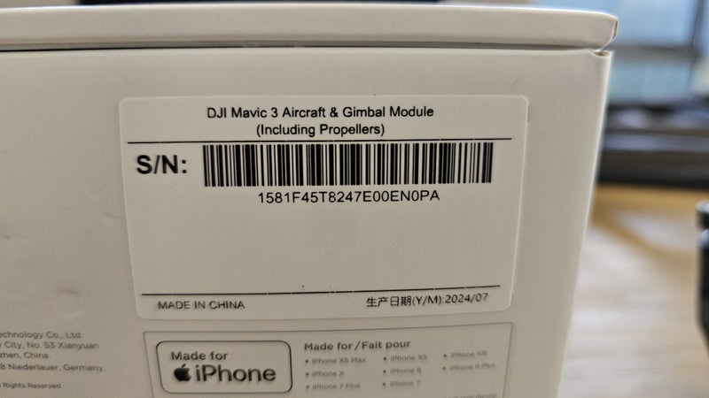 DJI Mavic 3 with a full range of Accessories Carousel 7