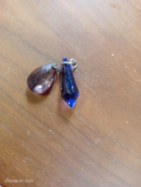 Random jewelry from jbox1 Carousel 4
