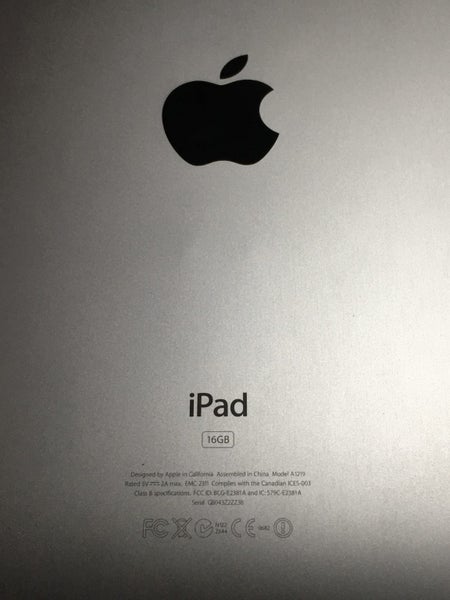 APPLE IPAD 16GB Carousel 7
