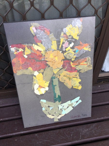 PAPER MADE FLOWER BY A FIVE YEAR OLD Carousel 1