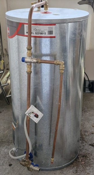 Rheem Mains Pressure 177L Hot Water Cylinder 2023 model $1750+ new Carousel 1