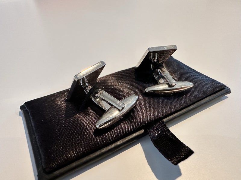 iPod Cufflinks Carousel 3