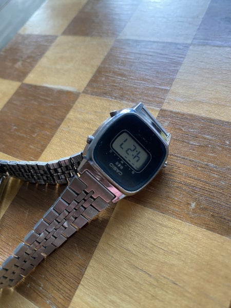 Vintage Casio 229 1980’s era women’s watch62864731440130111
