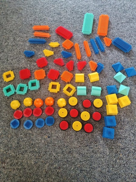 70pc bristle blocks set Carousel 1